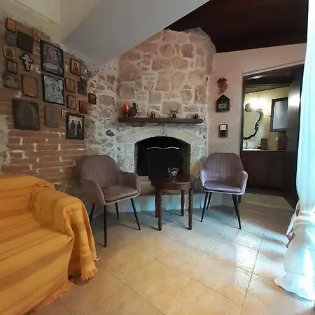 Kyriaki'S Traditional House Epano Vathia Exterior photo